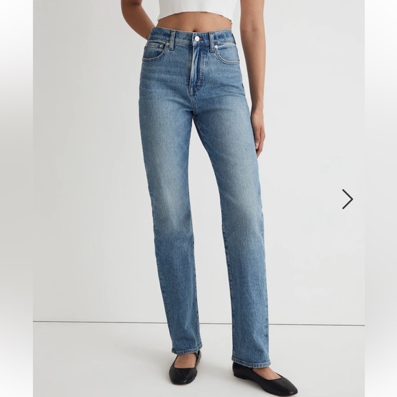 Madewell Denim - Madewell 90’s Straight Jeans Enmore Wash- Excellent Used Condition